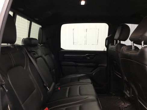 Used 2022 RAM 1500 Limited AWD/4WD image 17