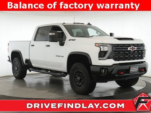 Used 2024 Chevrolet Silverado 2500 ZR2 w/ Technology Package image 1