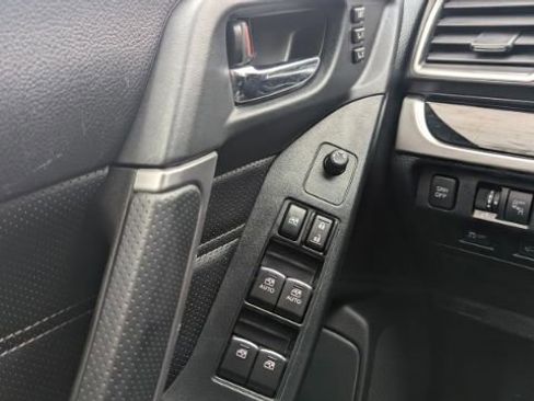 Used 2017 Subaru Forester 2.5i Touring image 30
