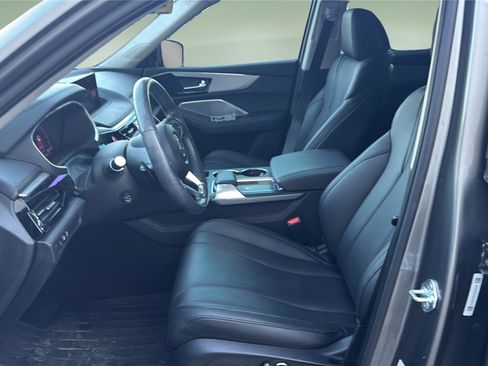 Used 2024 Acura MDX SH-AWD image 12