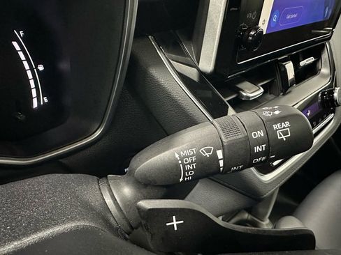 Used 2025 Toyota Corolla Cross AWD Hybrid w/ Convenience Package image 22