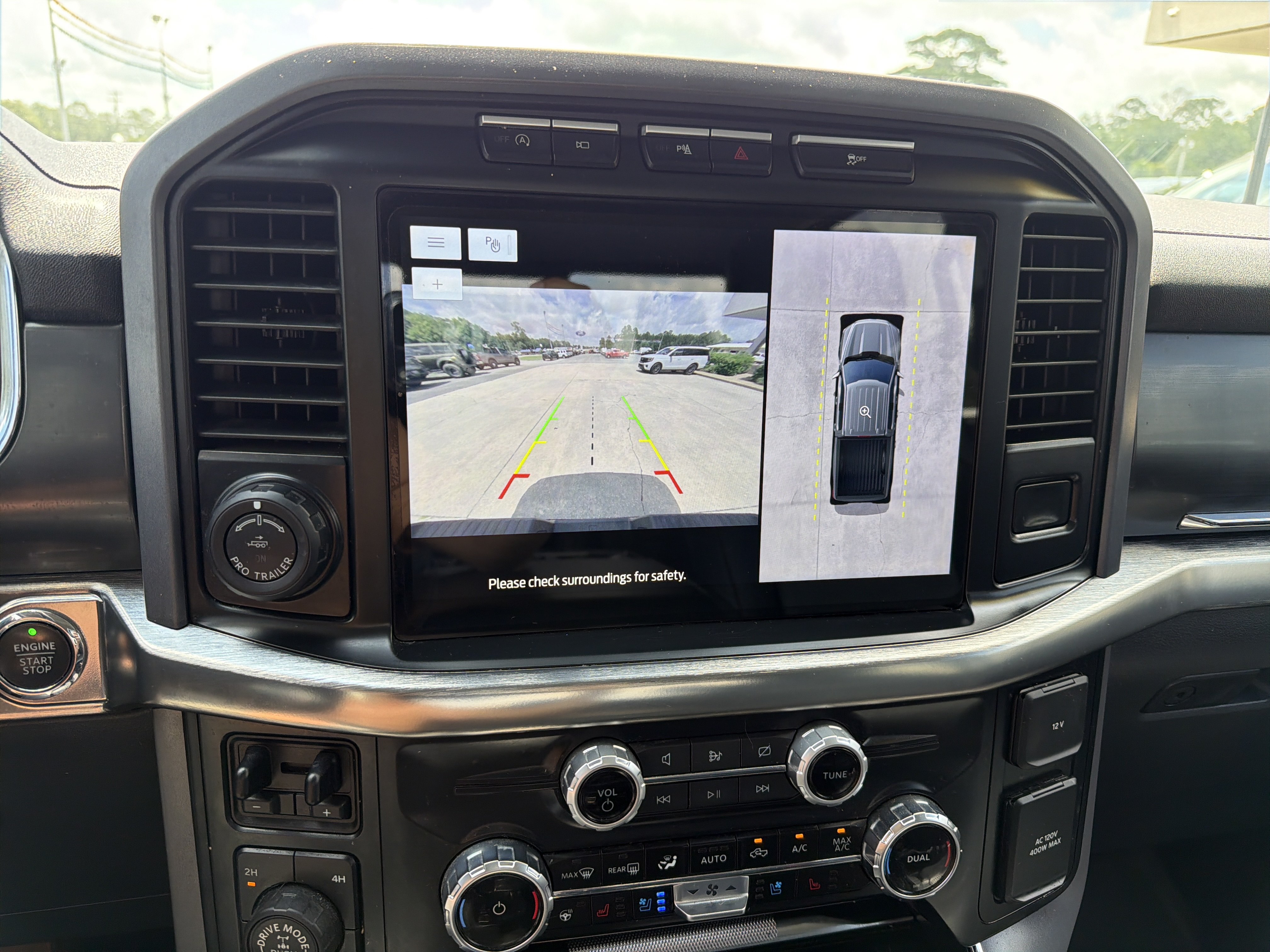 Used 2023 Ford F150 Lariat w/ Trailer Tow Package AWD/4WD image 15