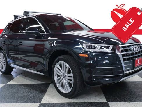 Used 2019 Audi Q5 2.0T Premium Plus w/ Premium Plus Package AWD/4WD image 1