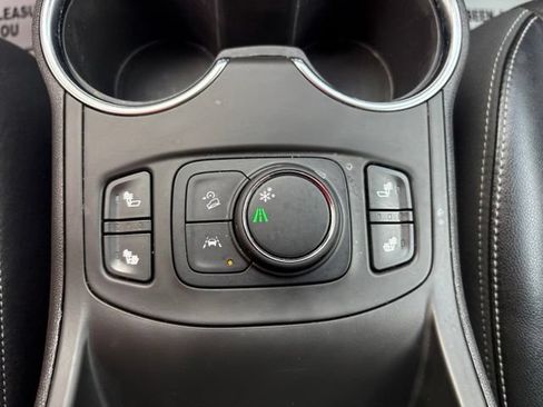 Used 2023 GMC Terrain SLT FWD image 20