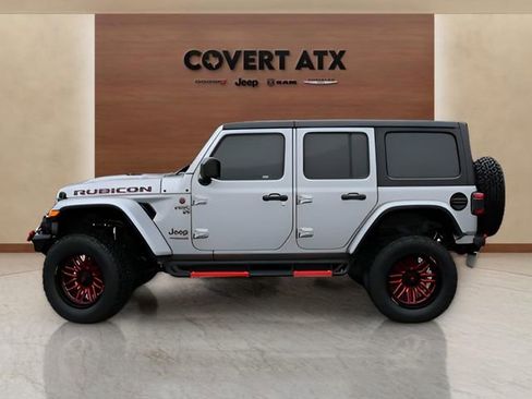 Used 2021 Jeep Wrangler Unlimited Rubicon image 2