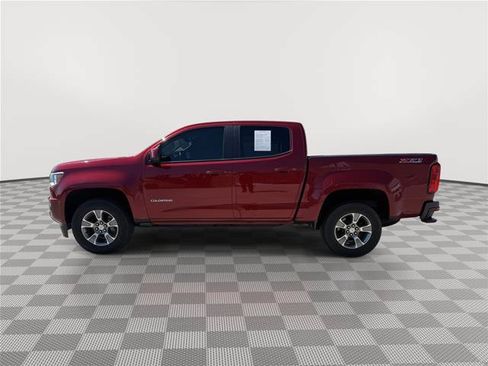 Used 2019 Chevrolet Colorado Z71 AWD/4WD image 4