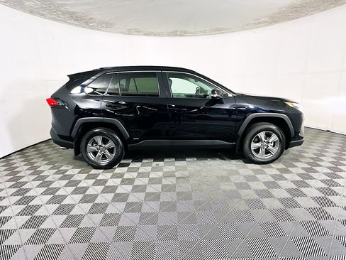 Used 2024 Toyota RAV4 XLE w/ Convenience Package AWD/4WD image 2