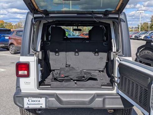 Used 2021 Jeep Wrangler Unlimited Sport S image 23