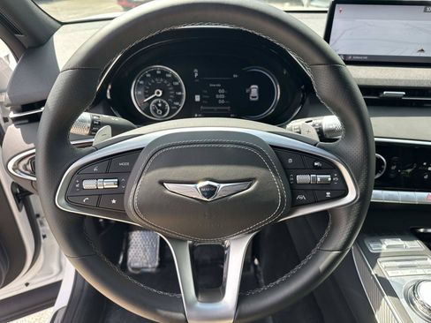 Used 2025 Genesis GV70 3.5T Sport AWD/4WD image 19