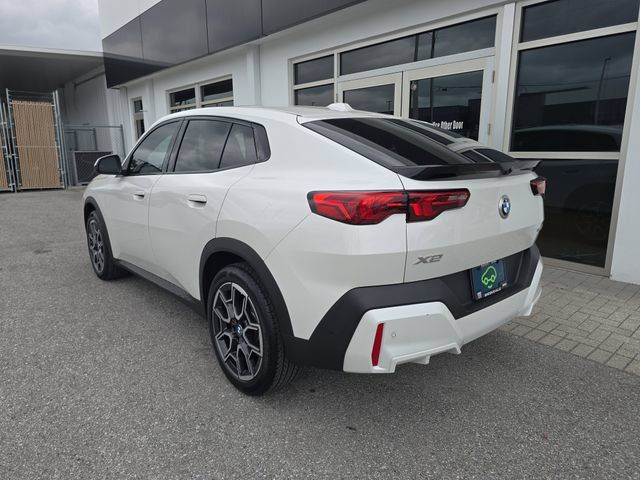 Used 2026 BMW X2 xDrive28i AWD/4WD image 5