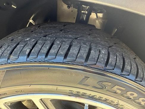 Used 2017 Ford Explorer Sport w/ Equipment Group 401A AWD/4WD image 28