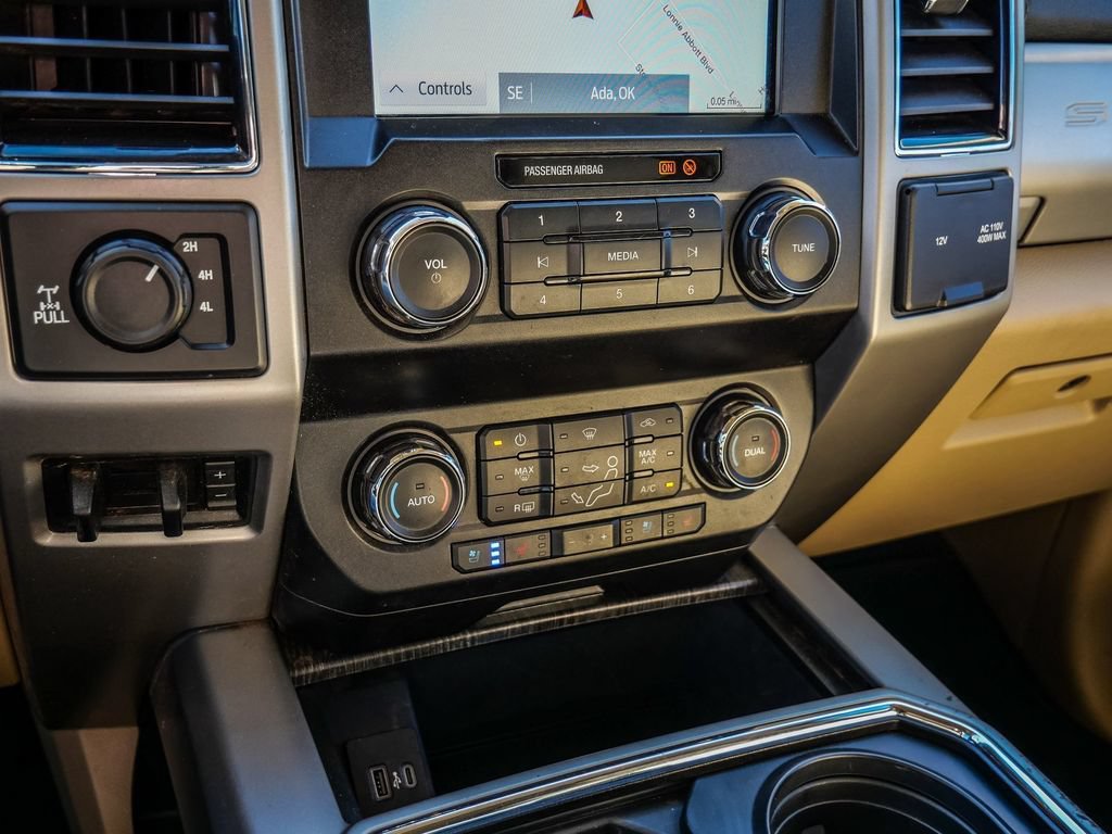 Used 2021 Ford F250 Lariat w/ Lariat Value Package AWD/4WD image 34