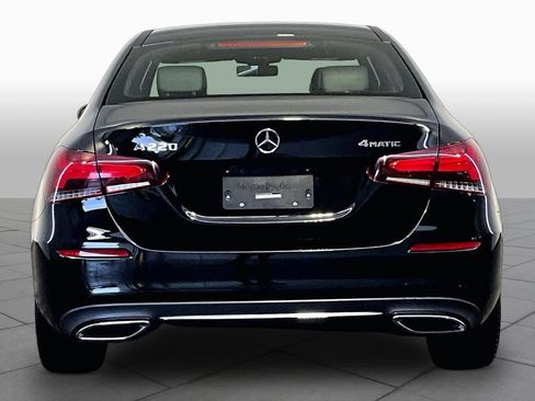 Used 2022 Mercedes-Benz A 220 4MATIC image 5