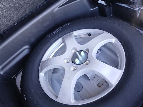 Used 2023 Jeep Grand Cherokee Limited image 48