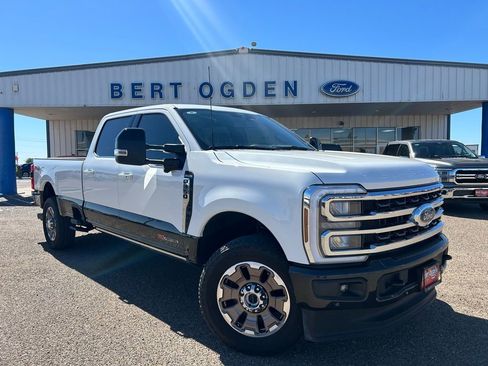 Used 2025 Ford F350 King Ranch w/ FX4 Off-Road Package image 1