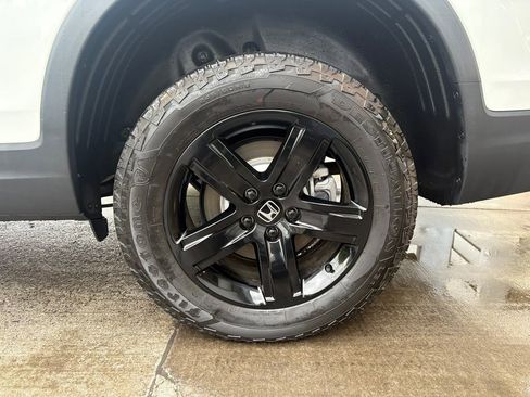 Used 2023 Honda Ridgeline Black Edition image 12