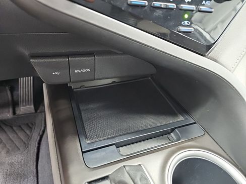 Used 2023 Toyota Camry LE FWD image 18