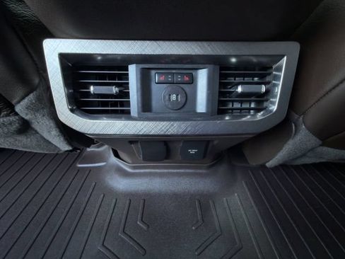 Used 2024 Ford F250 King Ranch w/ FX4 Off-Road Package AWD/4WD image 38