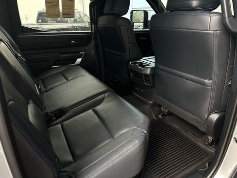 Used 2022 Toyota Tundra Platinum w/ Advanced Package image 17