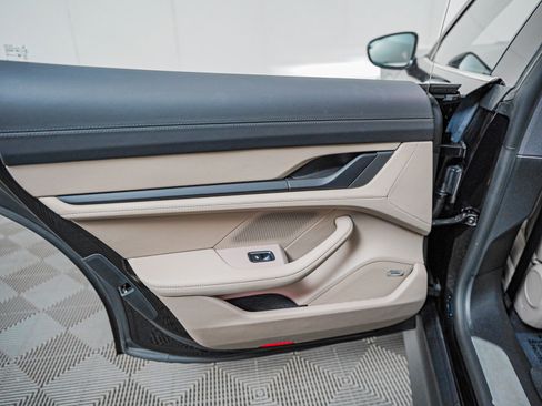 Certified 2023 Porsche Taycan 4S AWD/4WD image 26