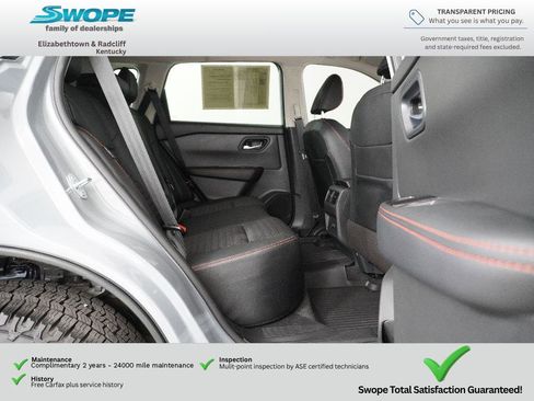 Used 2026 Nissan Rogue SV AWD/4WD image 9