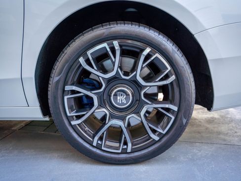 Used 2022 Rolls-Royce Ghost Black Badge AWD/4WD image 37
