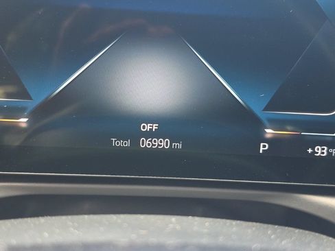Used 2024 BMW 430i Convertible w/ M Sport Package RWD image 2