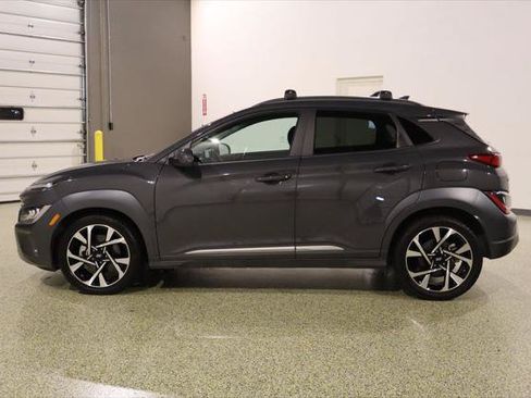 Used 2023 Hyundai Kona Limited AWD/4WD image 5