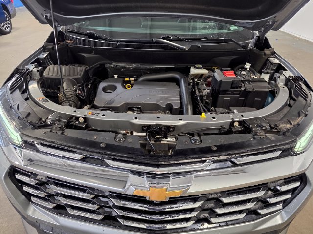 Used 2025 Chevrolet Equinox LT w/ Convenience Package II AWD/4WD image 9