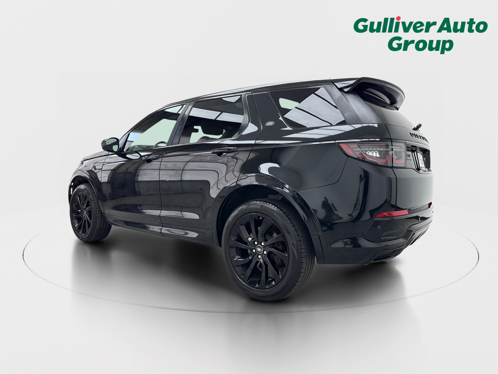 Used 2020 Land Rover Discovery Sport SE R-Dynamic AWD/4WD image 4