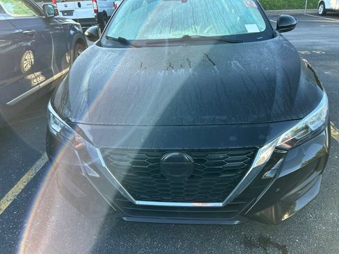 Used 2022 Nissan Sentra S FWD image 2