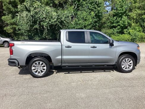 Used 2023 Chevrolet Silverado 1500 Custom AWD/4WD image 5