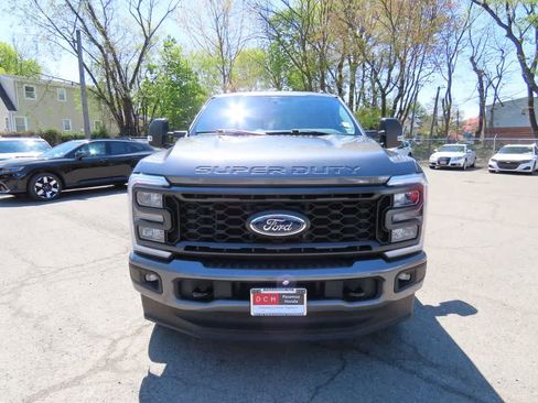 Used 2023 Ford F250 XL w/ STX Appearance Package AWD/4WD image 6