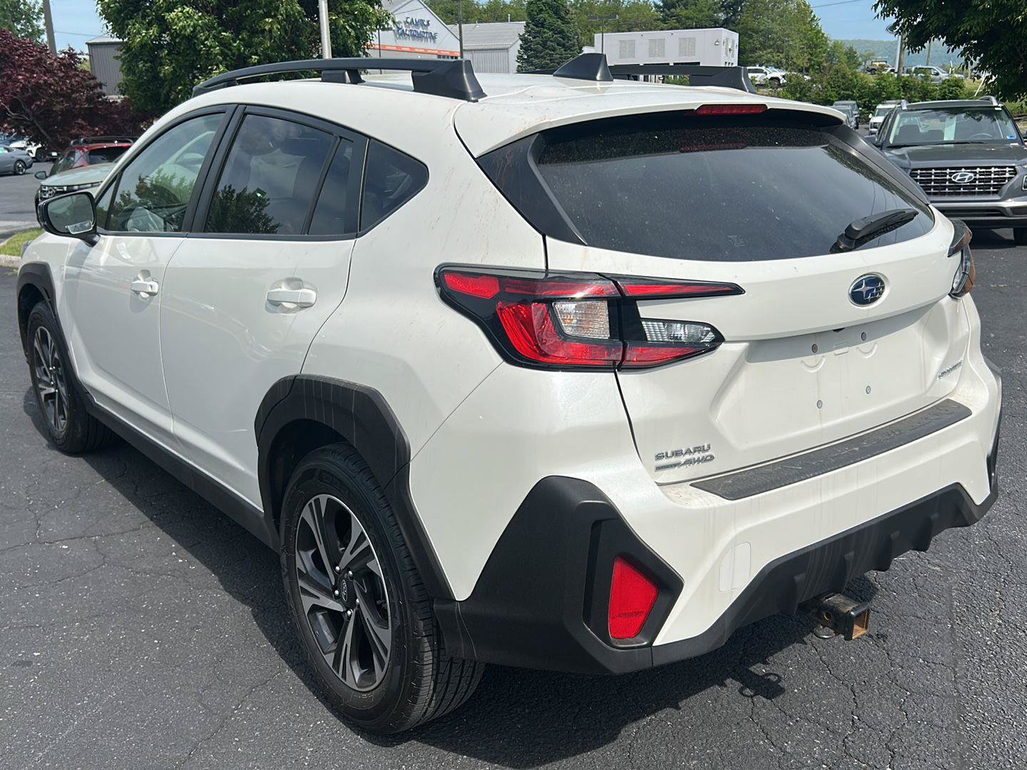 Used 2024 Subaru Crosstrek 2.0i Premium AWD/4WD image 3