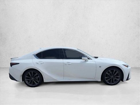 Used 2022 Lexus IS 350 F Sport RWD image 4