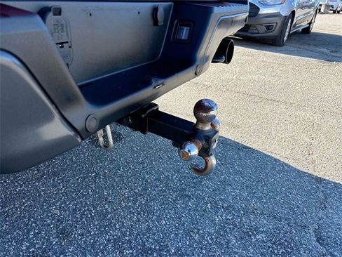 Used 2018 Ford F150 Raptor w/ Equipment Group 802A Luxury image 17