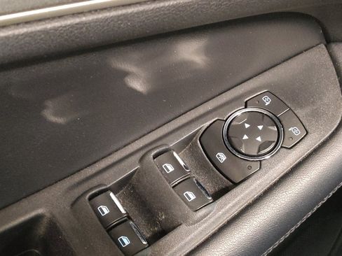 Used 2022 Ford Edge SEL image 27