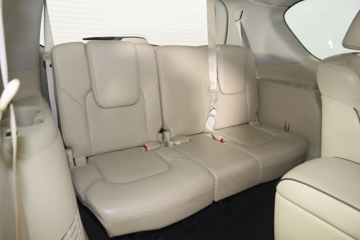 Used 2018 INFINITI QX80 4WD w/ Driver Assistance Package image 15