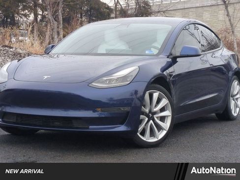 Used 2021 Tesla Model 3 Long Range image 1