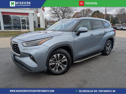 Used 2022 Toyota Highlander XLE