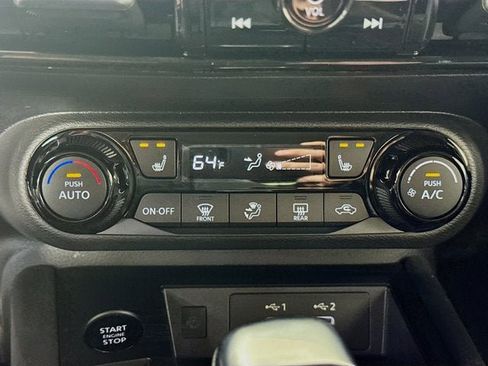 New 2026 Nissan Kicks SV image 14