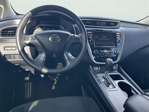 Used 2020 Nissan Murano S w/ Technology Package image 17