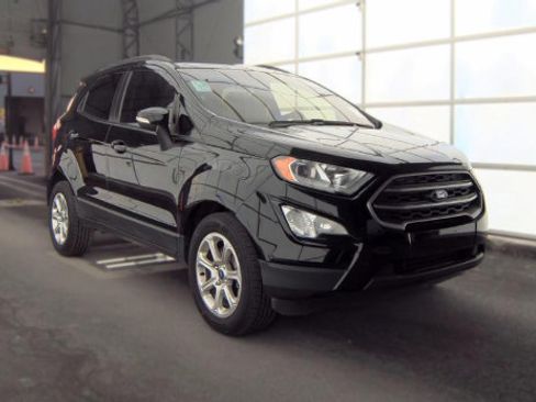 Used 2021 Ford EcoSport SE FWD image 2