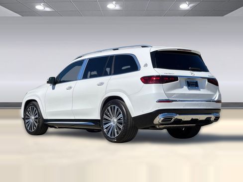 New 2026 Mercedes-Benz Maybach GLS 600 4MATIC image 3