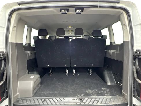 Used 2022 Ford Transit 350 XLT RWD image 18