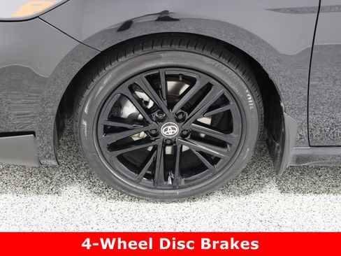 Certified 2025 Toyota Camry SE image 11