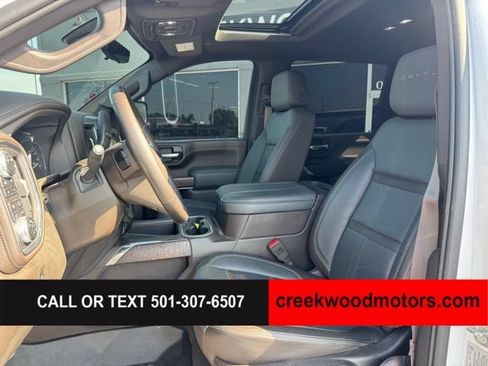 Used 2023 GMC Sierra 2500 Denali w/ Denali Ultimate Package AWD/4WD image 9