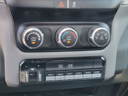 Used 2023 RAM 3500 Tradesman AWD/4WD image 16