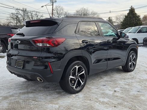 Used 2023 Chevrolet TrailBlazer RS w/ Convenience Package image 7