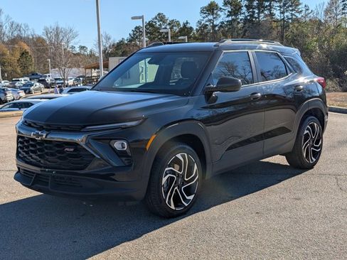 Used 2024 Chevrolet TrailBlazer RS w/ Convenience Package image 1